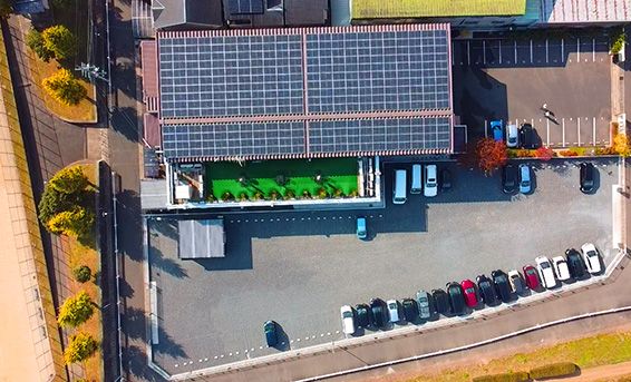 Charging EV with solar panel at work